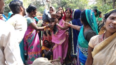Photo of गरीब की मौत की किमत मात्र छः लाख लगाकर थाने में पंचों ने करा दिया समझौता 